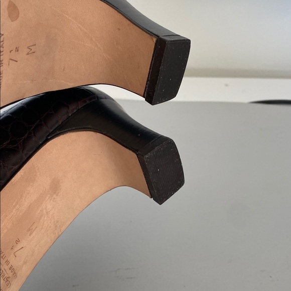 Talbots Dark Brown Croc-Embossed Heels Size 7.5 - Picture 10 of 11